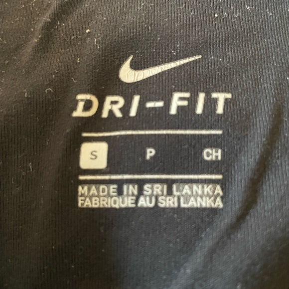 ✨3 for $25✨Nike Dri-Fit Leggings - Picture 7 of 7